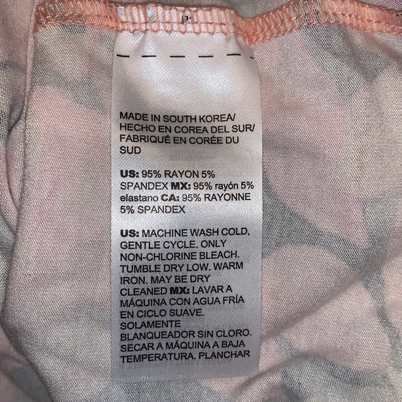 Chico’s Top - Picture 4 of 4